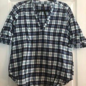 Renee C Plaid Top L